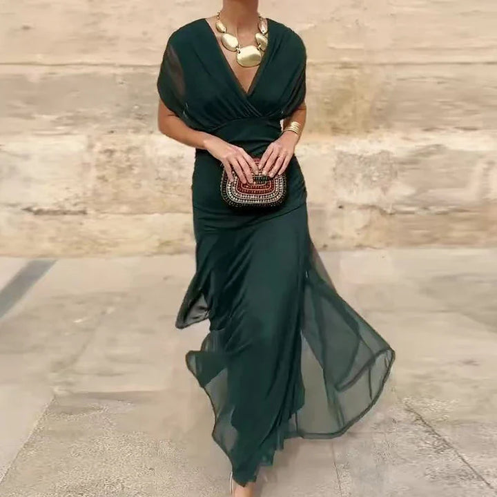 Hayden Laluna® | Elegant Dress With V-Neckline